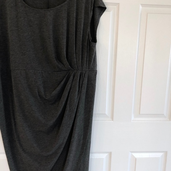 Torrid Shirred Tulip Midi Dress Charcoal Heather - Picture 4 of 8
